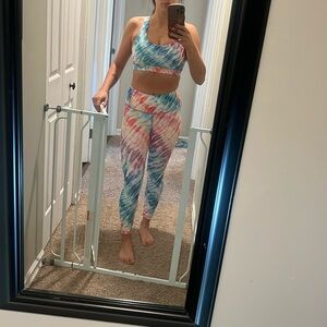 Athleta pride love set